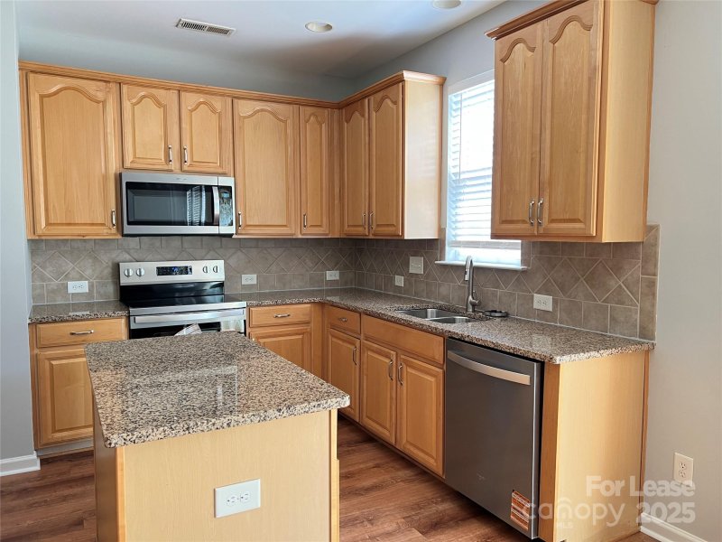 Property image 4 at 5707 El Campo Court, Charlotte, NC 28277