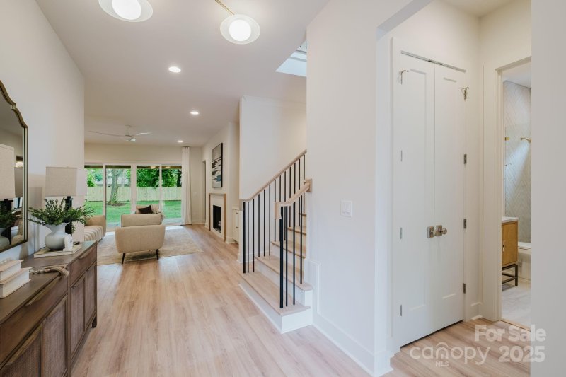 Property image 3 at 1807 Arnold Drive, Charlotte, NC 28205