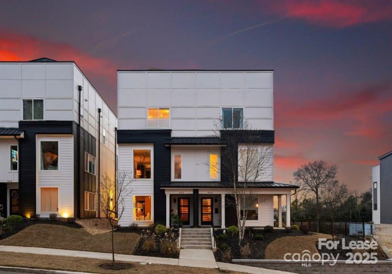 Property image 2 at 902 Van Every Street, Charlotte, NC 28205