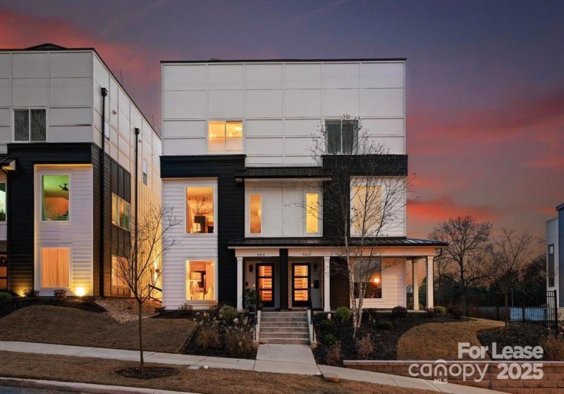 Property image 5 at 902 Van Every Street, Charlotte, NC 28205