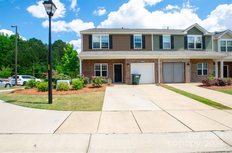 7314 Sienna Heights Place