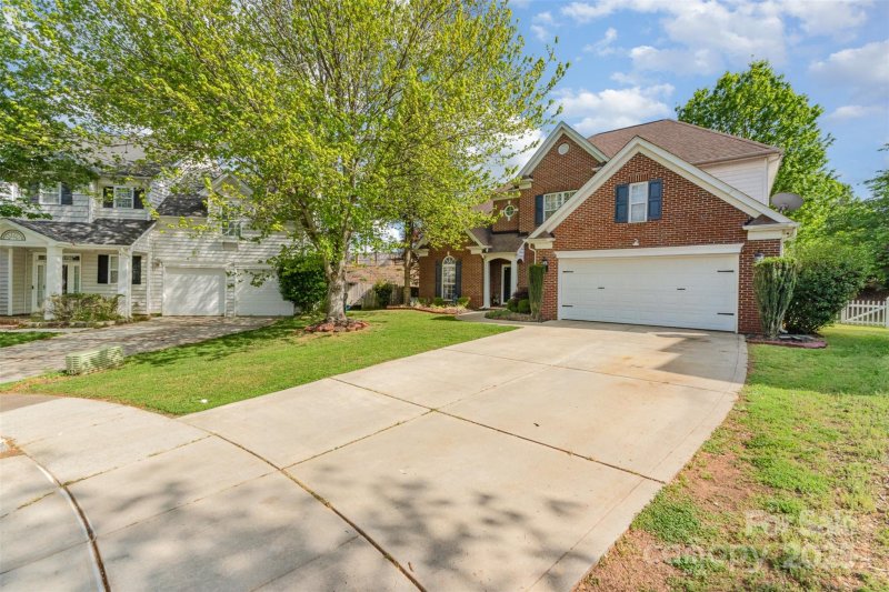 Property image 3 at 13406 Ada Court, Charlotte, NC 28213