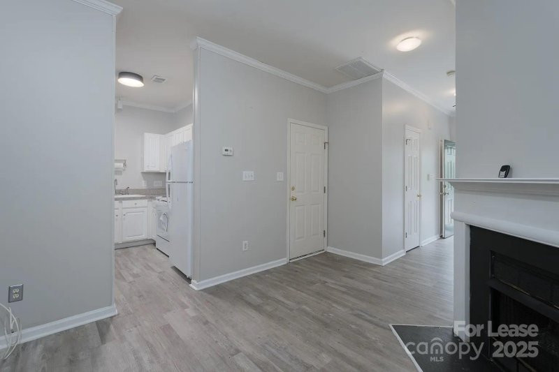 Property image 3 at 2226 Lennoxshire Square Court, Charlotte, NC 28210