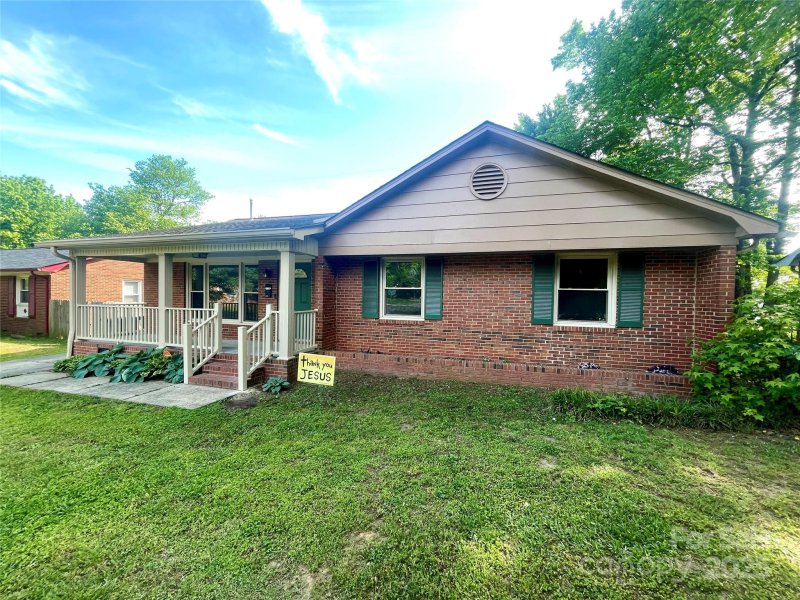 Property image 4 at 601 Scottsbrook Drive, Charlotte, NC 28213