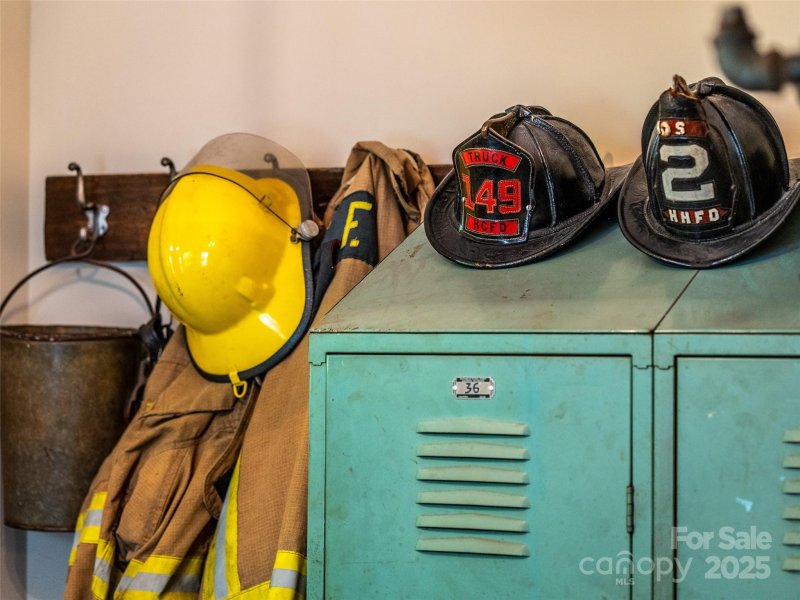 Property image 4 at 29 Ravenna Street, Asheville, NC 28803