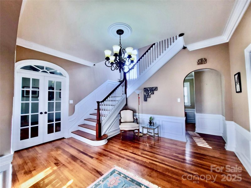 Property image 4 at 58 Towne Place Drive, Hendersonville, NC 28792