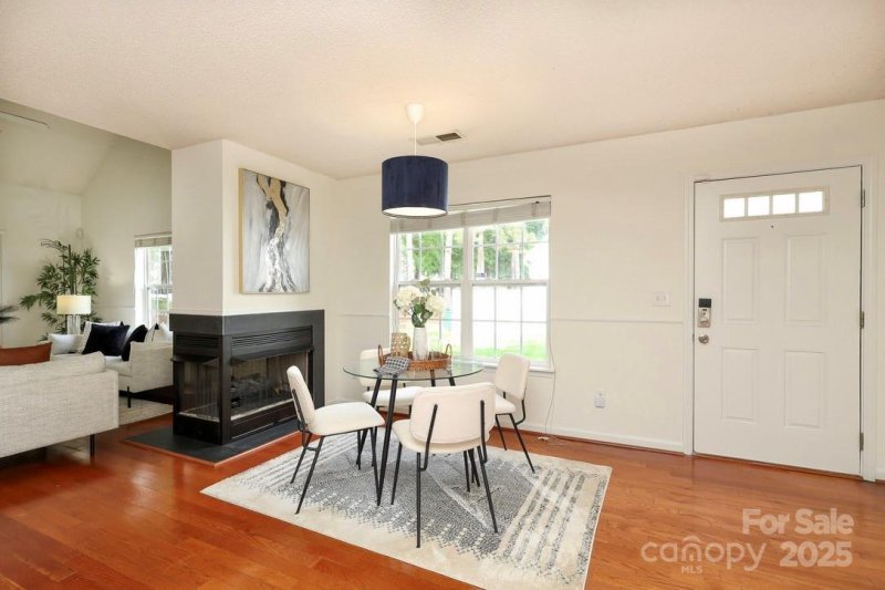 Property image 3 at 8233 Christmas Court, Charlotte, NC 28216