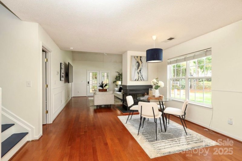 Property image 4 at 8233 Christmas Court, Charlotte, NC 28216