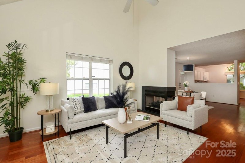 Property image 5 at 8233 Christmas Court, Charlotte, NC 28216