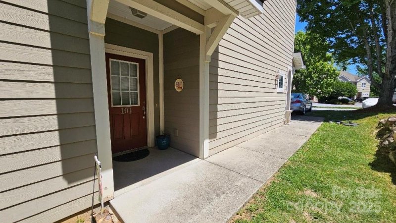 Property image 4 at 93 Foxden Drive, Fletcher, NC 28732