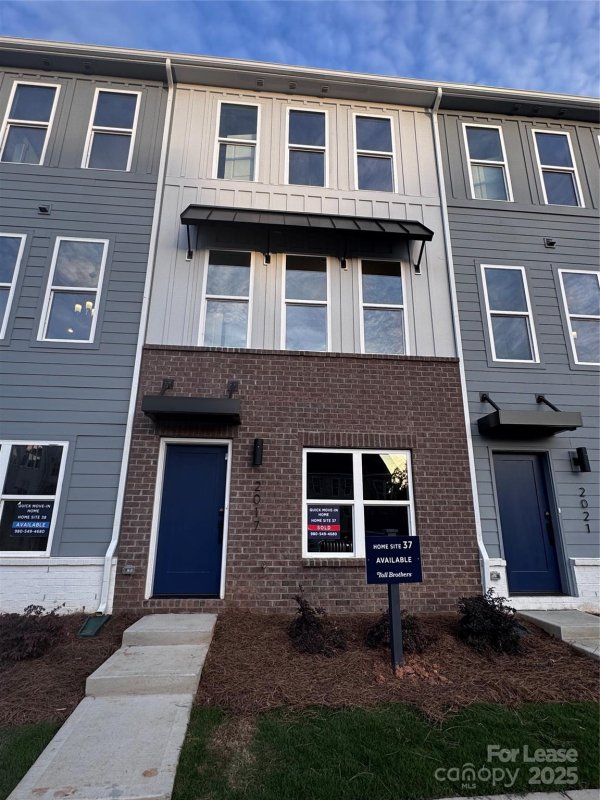 Property image 4 at 2017 Clarksdale Drive, Charlotte, NC 28206