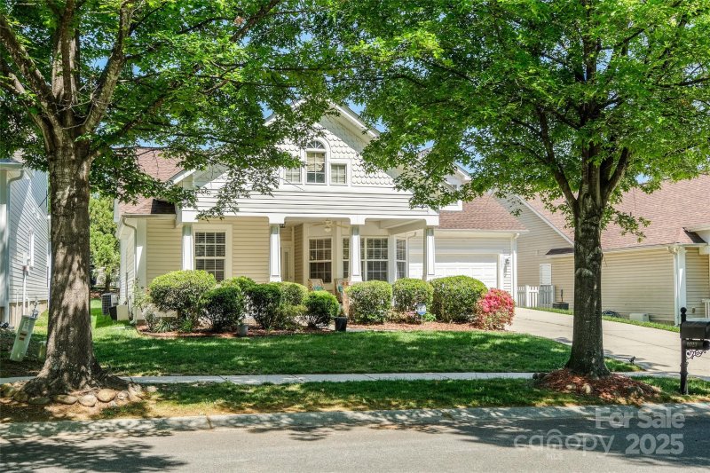 Property image 2 at 1027 Feather Oak Lane, Matthews, NC 28104