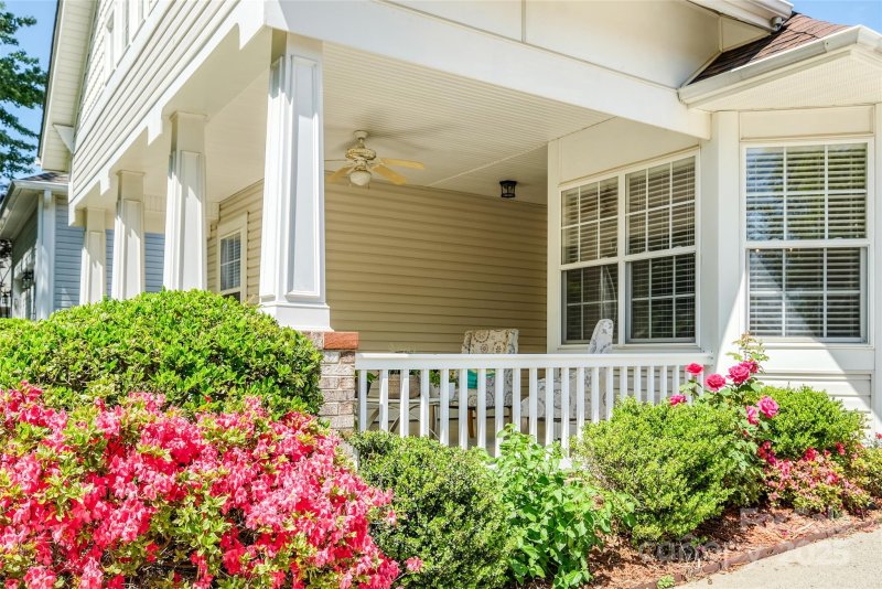 Property image 3 at 1027 Feather Oak Lane, Matthews, NC 28104