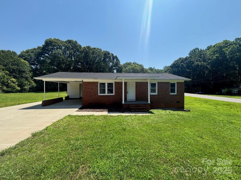 907 Mcgowan Road