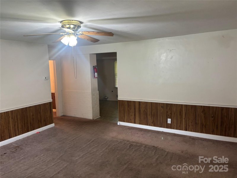 Property image 4 of 908 Mcgowan Road in Southern Heights, Shelby, NC 28150