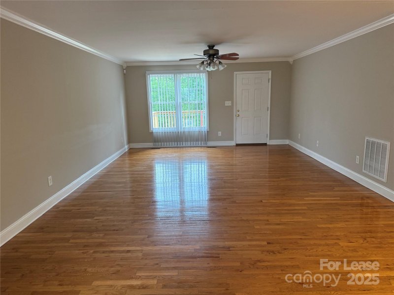 Property image 4 at 2165 Zion Church Road, Hickory, NC 28602