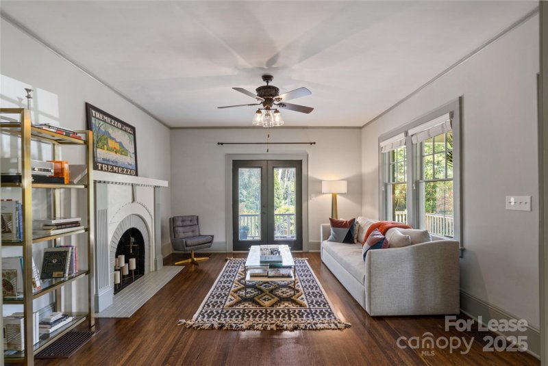 Property image 4 at 508 Walnut Avenue, Charlotte, NC 28208