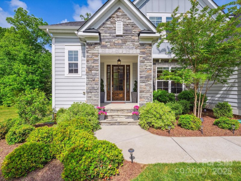 Property image 2 at 5420 Meadowcroft Way, Fort Mill, SC 29708