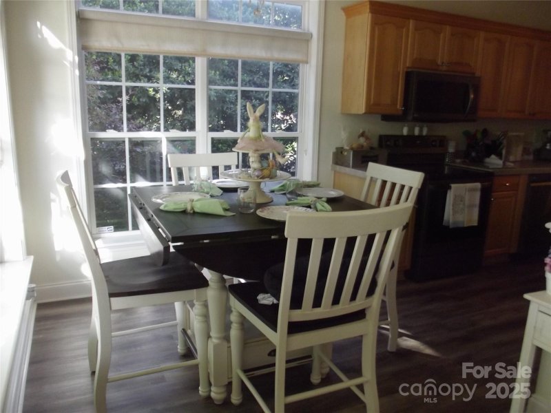 Property image 4 of 1502 Mulberry Ridge Drive in oak Ridge Townhomes, Newton, NC 28658