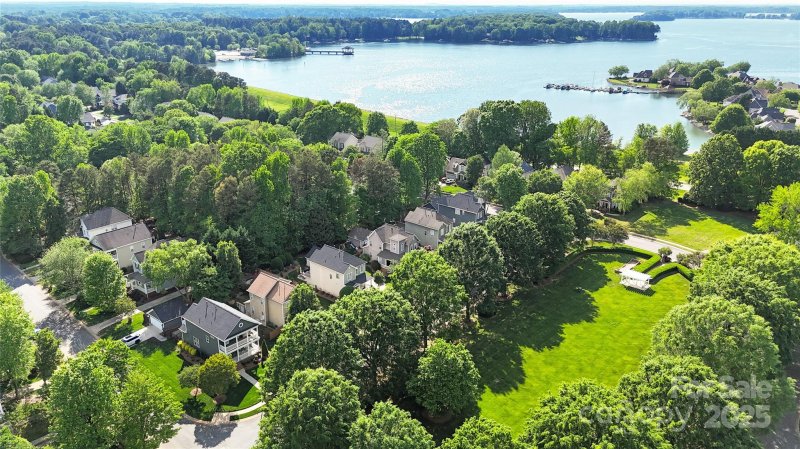 Property image 2 at 7814 Knox Ridge Road, Huntersville, NC 28078