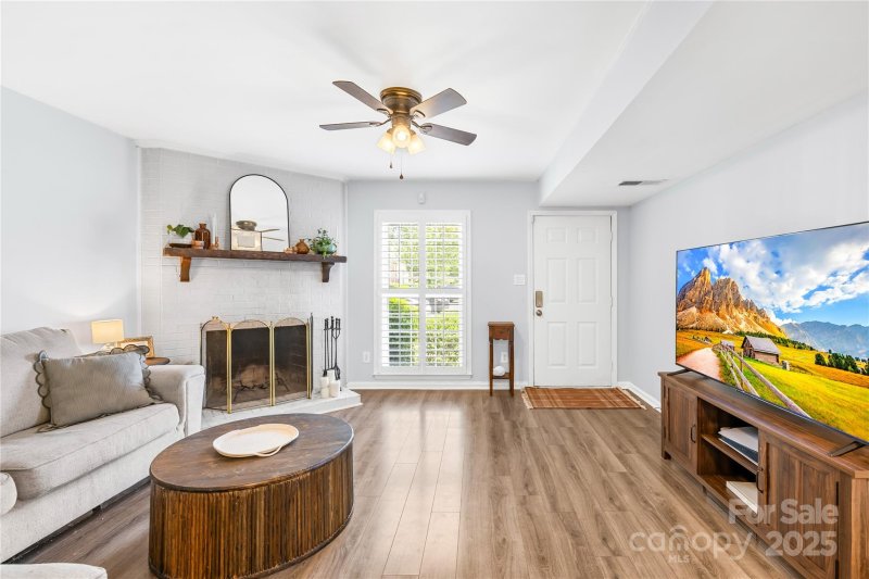 Property image 5 at 9214 N Vicksburg Park Court, Charlotte, NC 28210