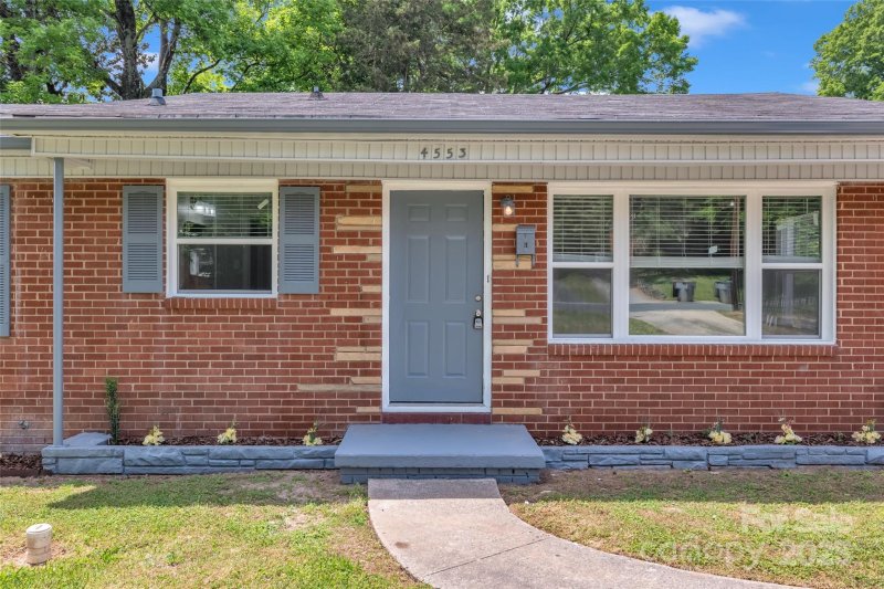 Property image 4 at 4553 Morgan Street, Charlotte, NC 28208