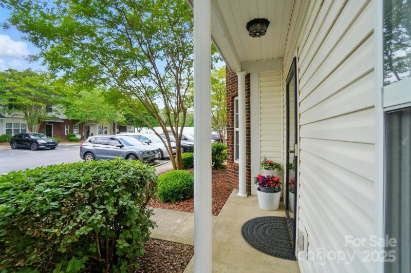 Property image 4 at 4132 Kenton Glenn Court, Concord, NC 28027