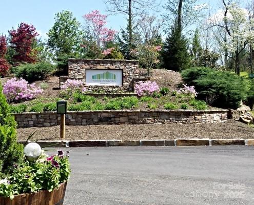 17 Franklin Trace Drive