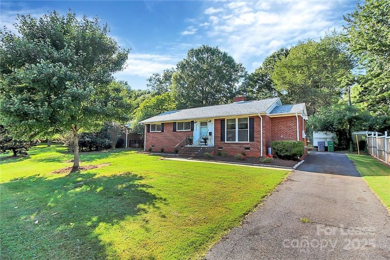 Property image 2 at 4214 University Drive, Charlotte, NC 28209