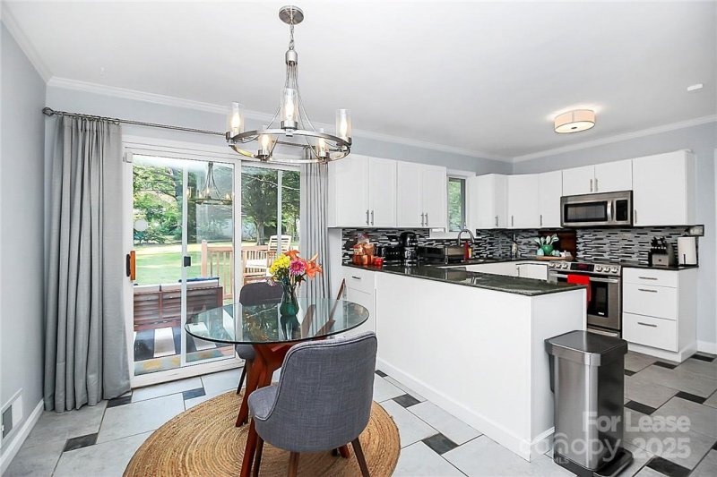 Property image 4 at 4214 University Drive, Charlotte, NC 28209