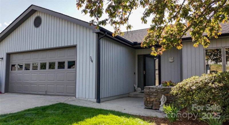 Property image 2 of 204 Kyfields None in Kyfields, Weaverville, NC 28787