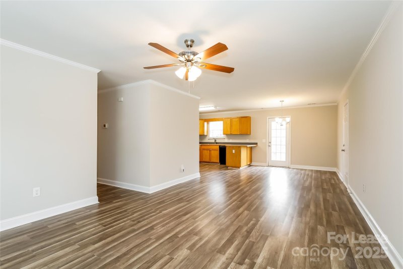 Property image 3 at 15420 Catawba Circle, Matthews, NC 28104