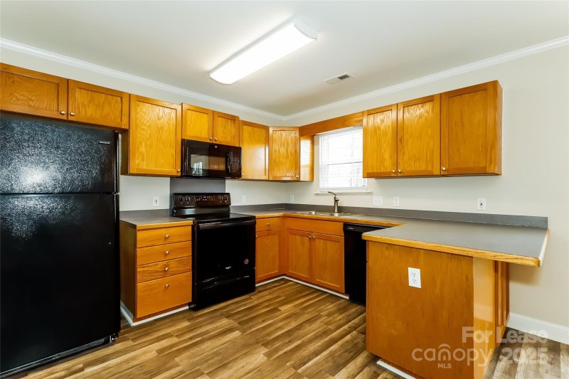 Property image 5 at 15420 Catawba Circle, Matthews, NC 28104