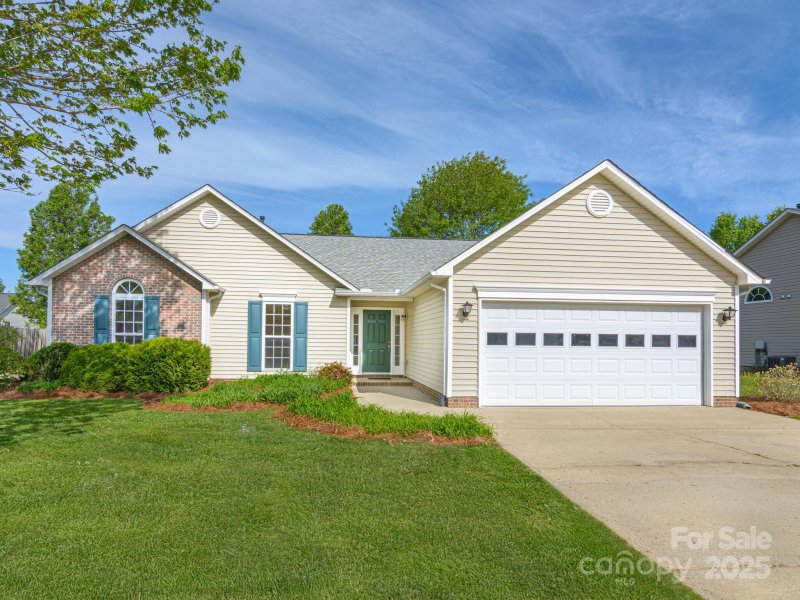 143 Running Briar Road