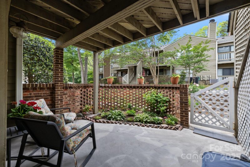 Property image 2 at 1608 Sharon Road, Charlotte, NC 28210