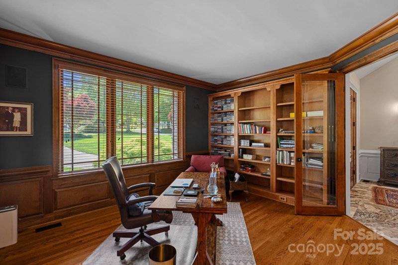 Property image 5 at 19501 River Falls Drive, Davidson, NC 28036