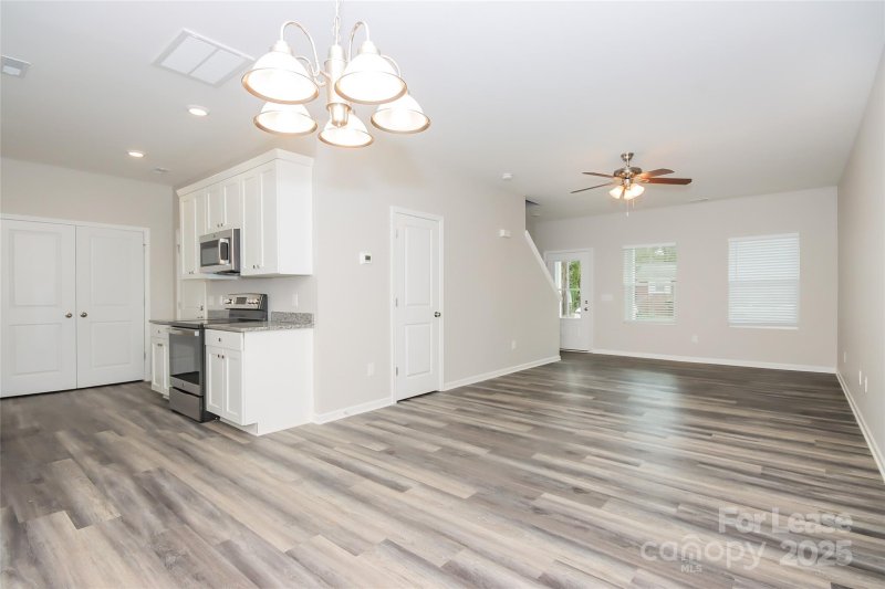 Property image 3 at 247 Long Street, Statesville, NC 28677