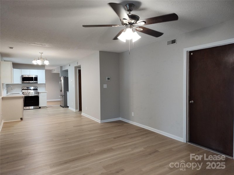 Property image 4 at 7200 Oswego Court, Charlotte, NC 28226