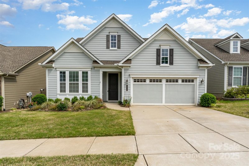 Property image 5 of 8210 Festival Way in Cresswind, Charlotte, NC 28215