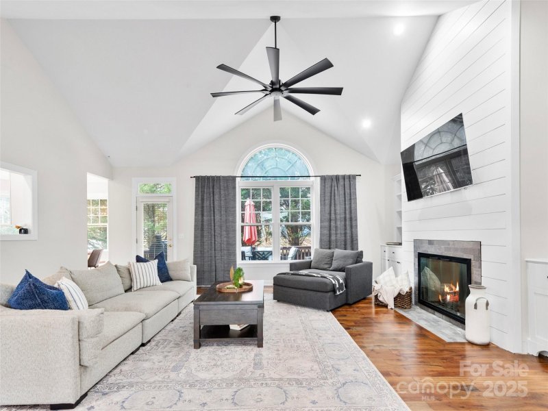 Property image 3 of 44 Chip Shot Court in High Vista Falls, Mills River, NC 28759