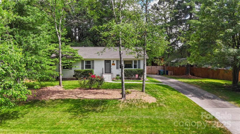 Property image 5 at 301 Deer Creek Drive, Matthews, NC 28105