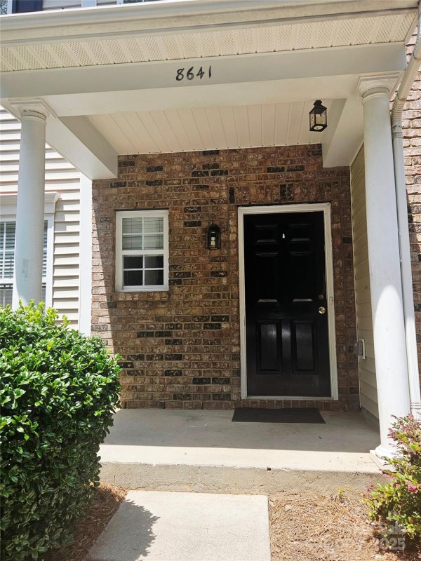 Property image 3 at 8641 Wandering Creek Way, Charlotte, NC 28227