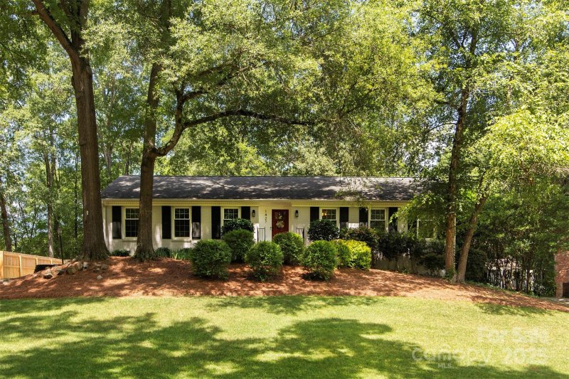 1427 Worcaster Place