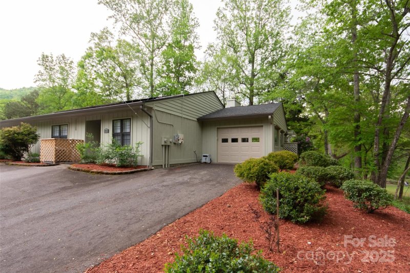 Property image 2 at 775b Oak Creek Road, Franklin, NC 28734