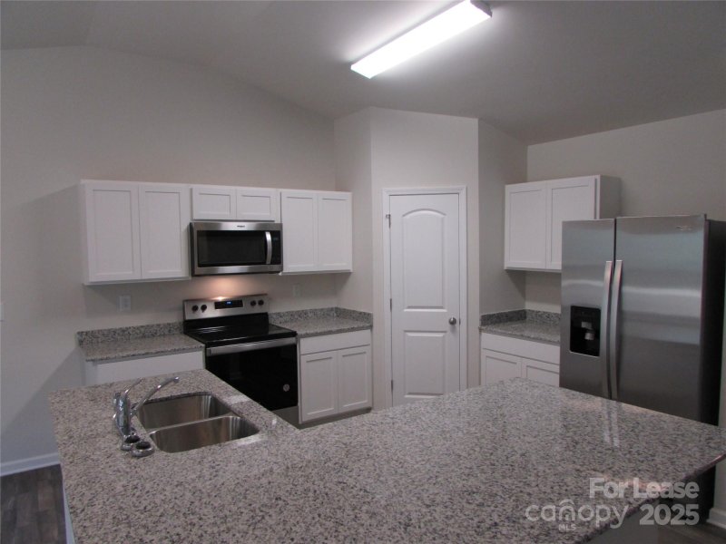 Property image 5 at 1385 Amberlight Circle, Salisbury, NC 28144