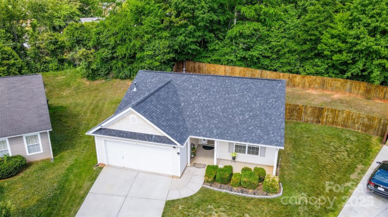 6808 Squirrels Foot Court