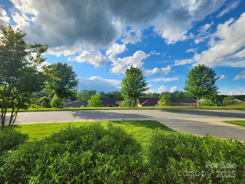 Property image 2 at 6220 Raven Rock Drive, Denver, NC 28037