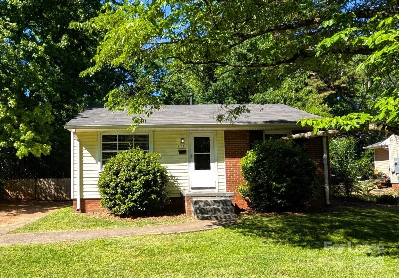 2105 Jennie Linn Drive