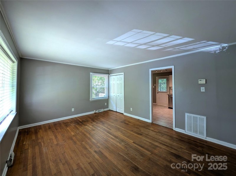 Property image 2 at 2105 Jennie Linn Drive, Charlotte, NC 28215