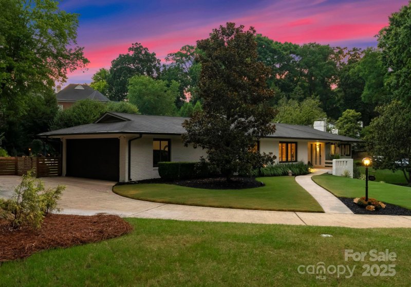 Property image 2 at 400 Whitestone Road, Charlotte, NC 28270